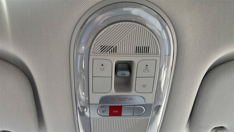 Used 2025 Hyundai Ioniq 5 Limited RWD image 41