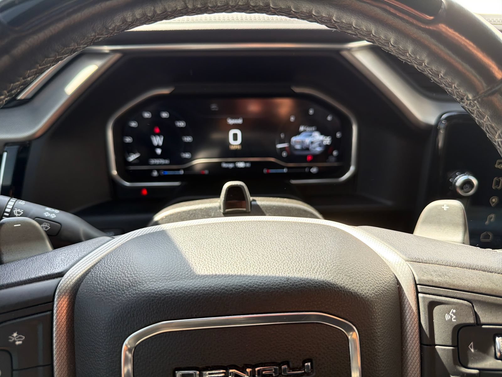 Used 2024 GMC Sierra 1500 Denali AWD/4WD image 19