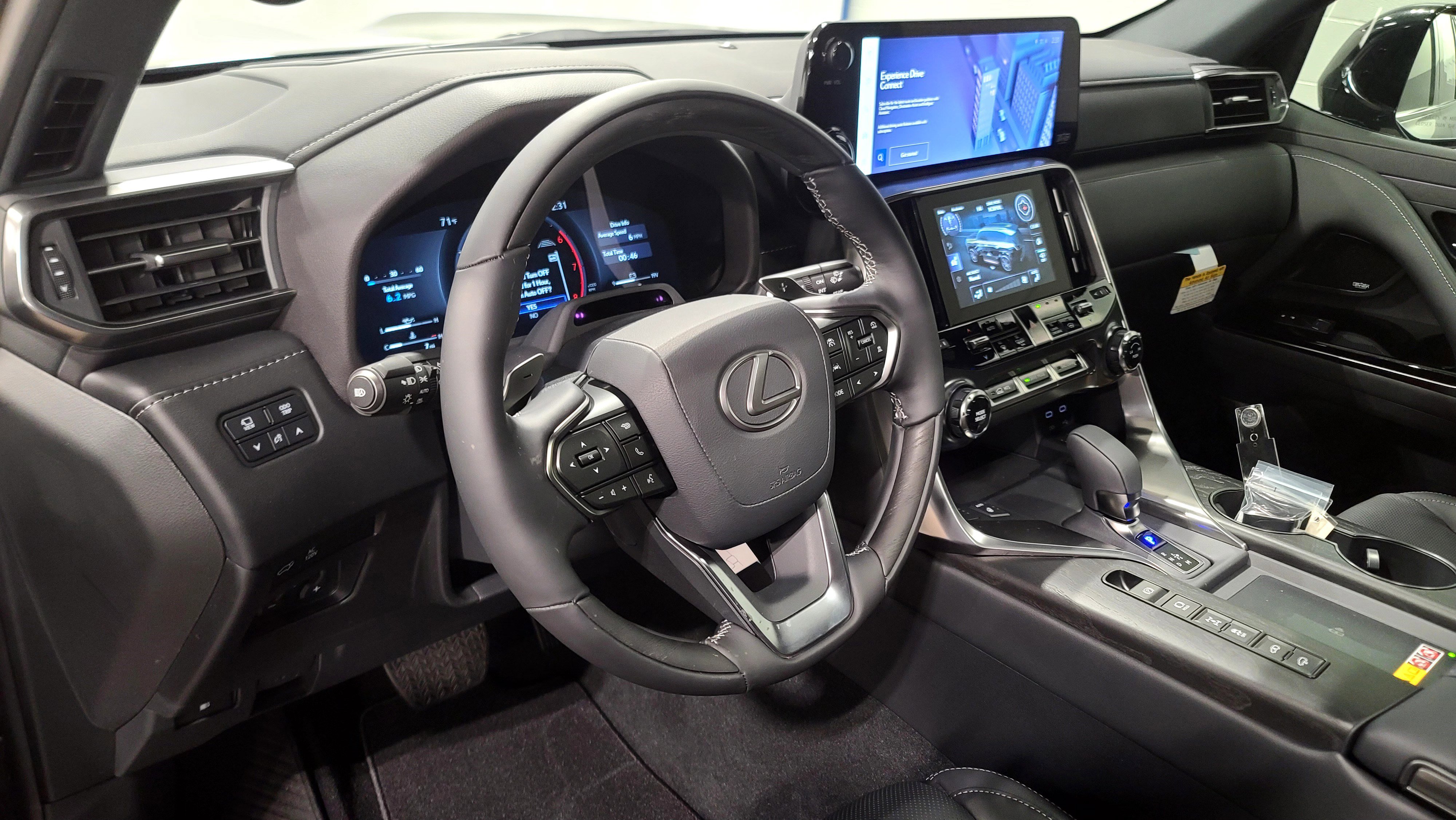 New 2026 Lexus LX 700h Luxury AWD/4WD image 31