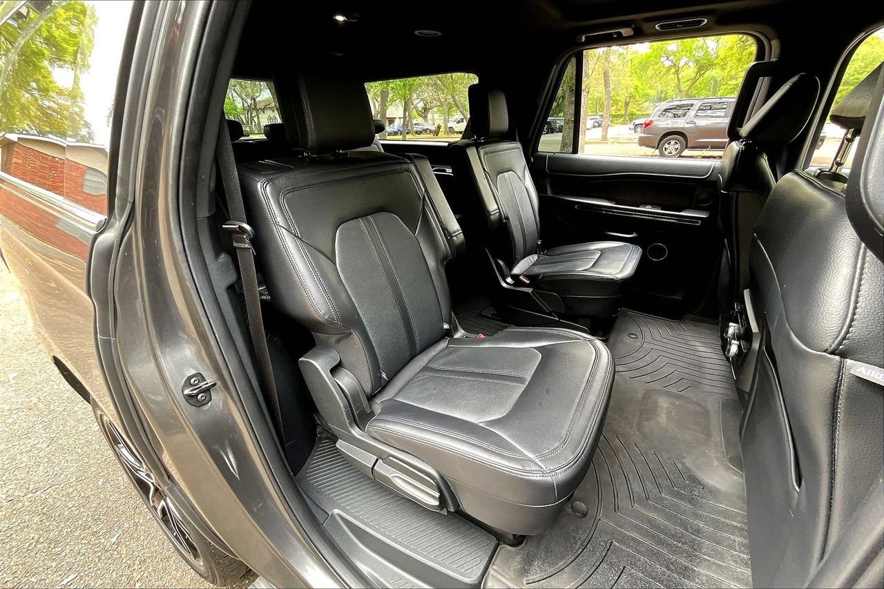 Used 2021 Ford Expedition Max Limited image 22