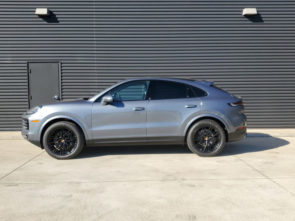New 2026 Porsche Cayenne Coupe image 2
