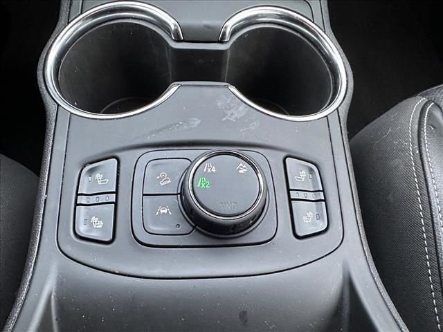 Certified 2024 GMC Terrain SLT image 32