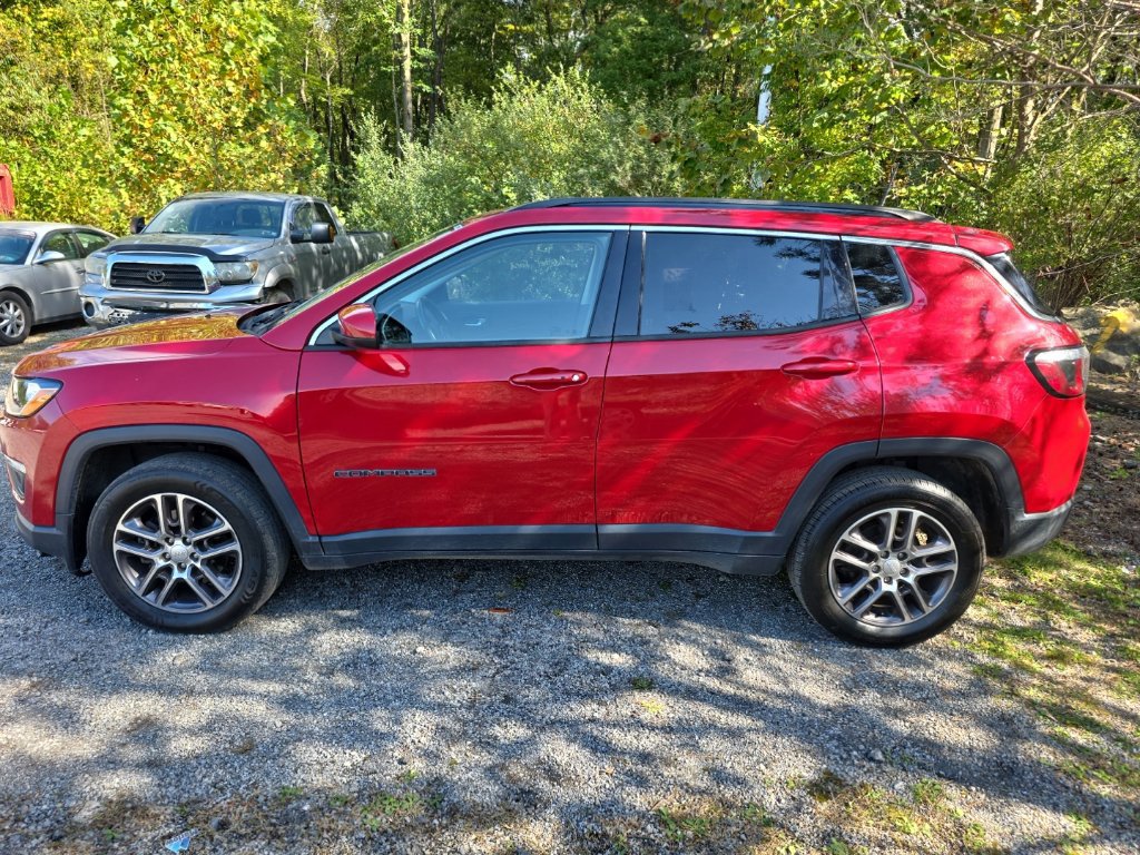 Used 2020 Jeep Compass Latitude AWD/4WD image 4