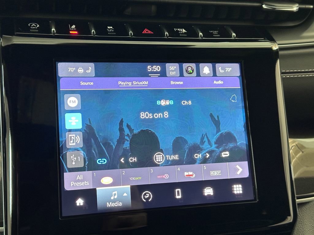 Certified 2023 Jeep Grand Cherokee Altitude image 46