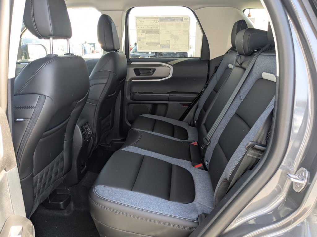New 2026 Ford Bronco Sport Outer Banks AWD/4WD image 16