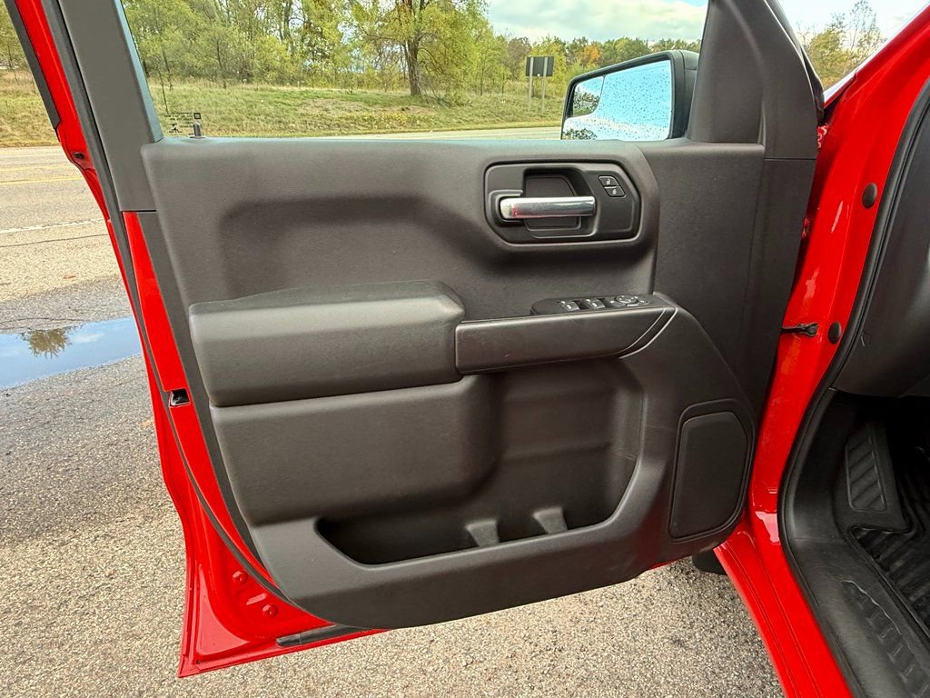 Certified 2019 Chevrolet Silverado 1500 Custom Trail Boss w/ Custom Convenience Package image 13