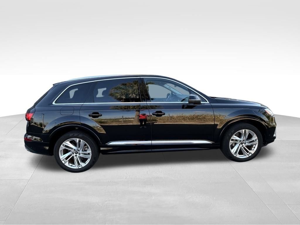 Used 2023 Audi Q7 3.0T Premium Plus w/ Premium Plus Package image 3