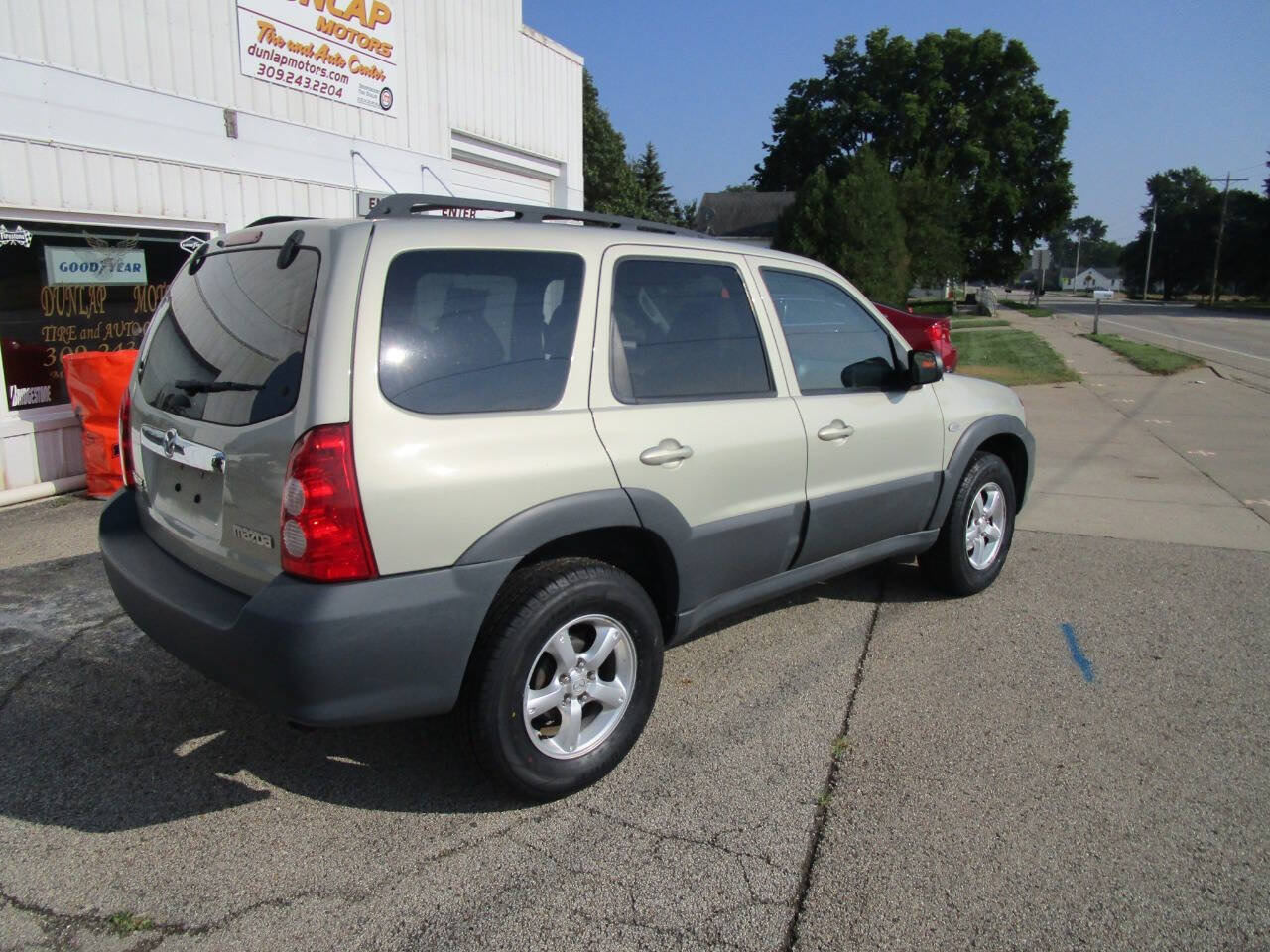 Used 2006 MAZDA Tribute I FWD image 5