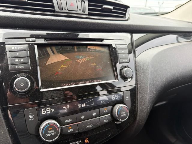 Used 2020 Nissan Rogue Sport SV AWD/4WD image 10