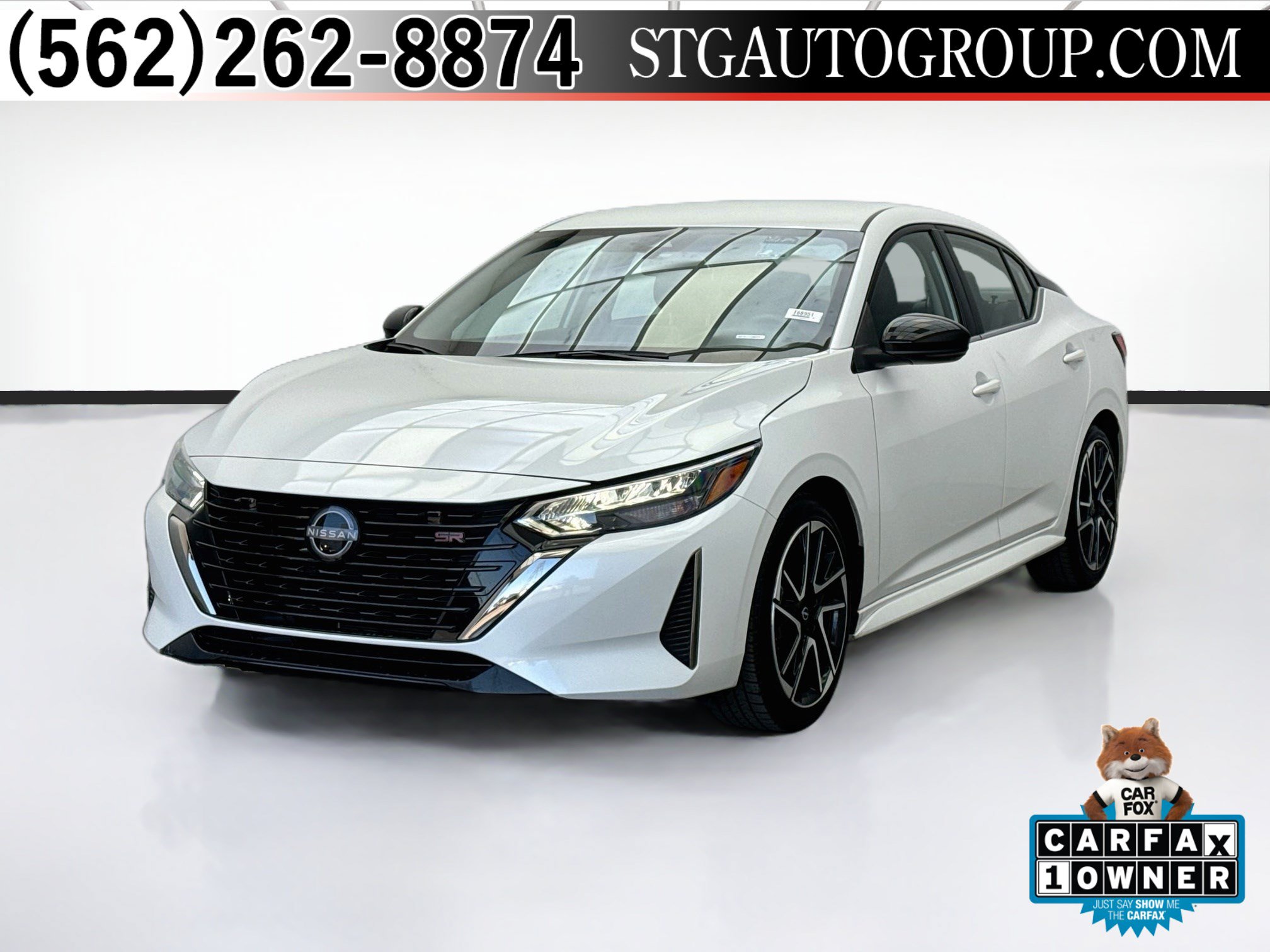 Used 2025 Nissan Sentra SR FWD image 1