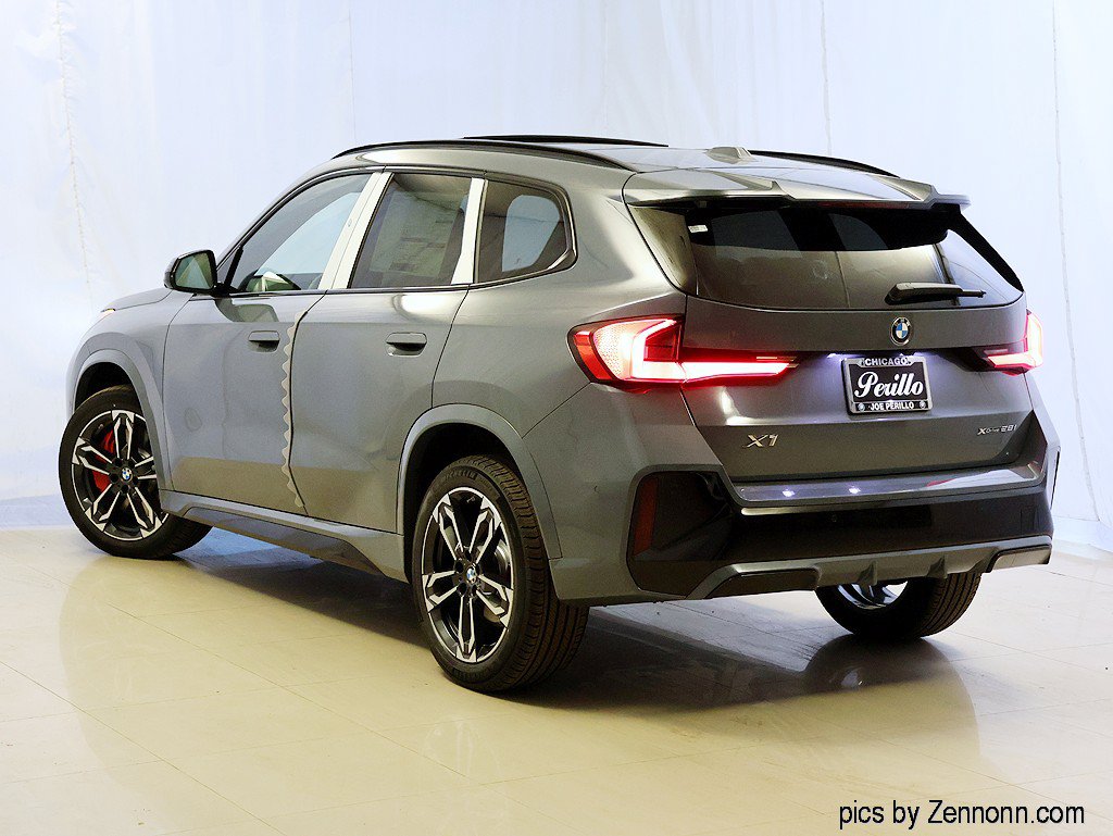New 2027 BMW X1 xDrive28i AWD/4WD image 9