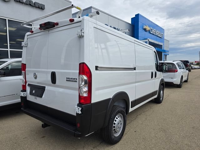 Used 2025 RAM ProMaster 1500 w/ Safety Group FWD image 5