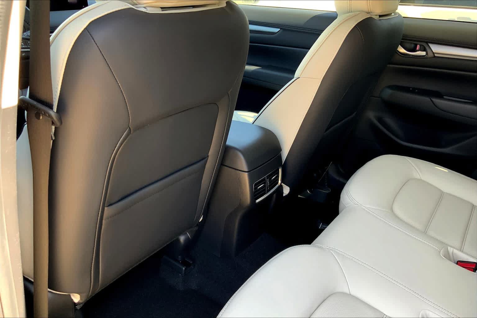 Used 2025 MAZDA CX-5 AWD 2.5 S w/ Preferred Package image 16