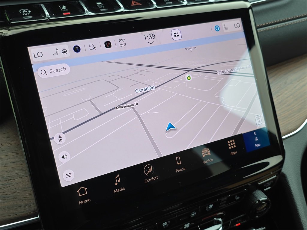 New 2025 Jeep Grand Cherokee Summit w/ Luxury Tech Group V image 24