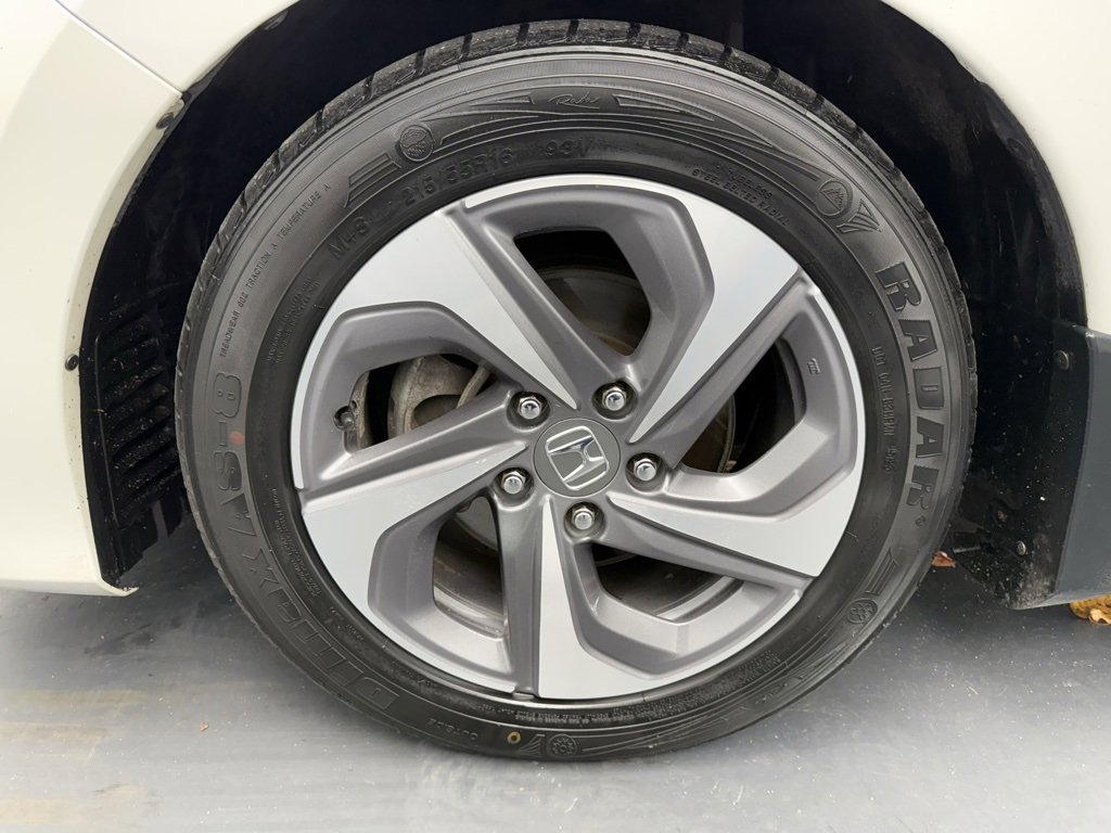 Used 2019 Honda Insight EX image 21