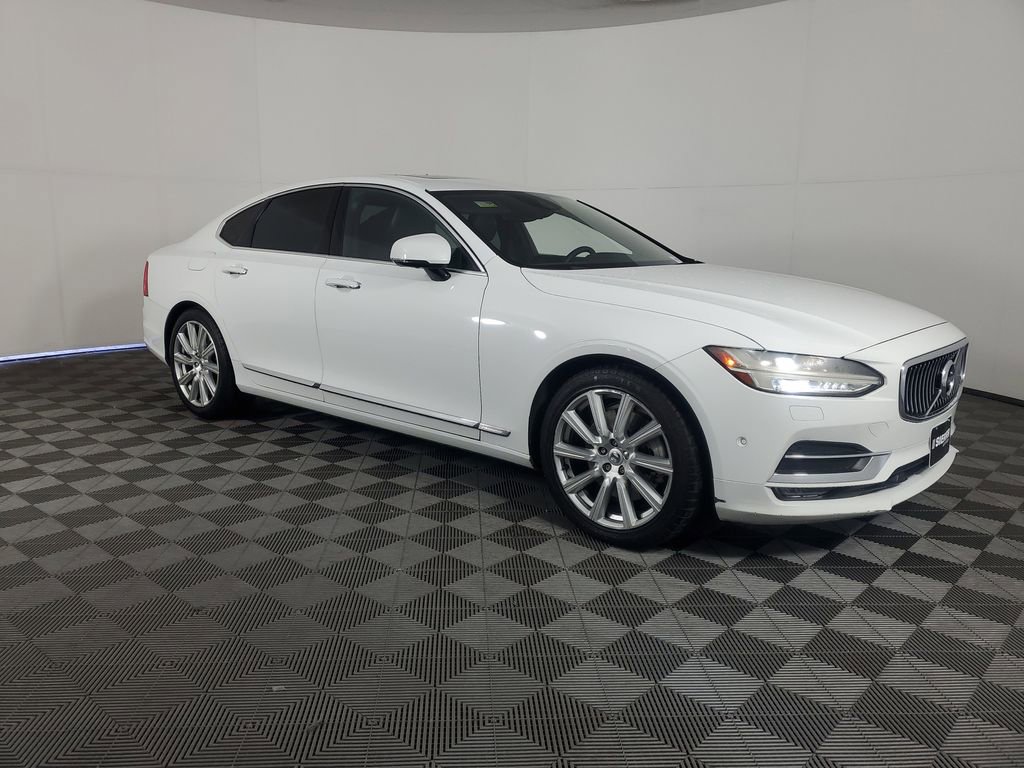 Used 2017 Volvo S90 T6 Inscription w/ Vision Package image 2