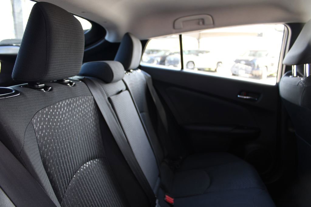 Used 2016 Toyota Prius Two image 46