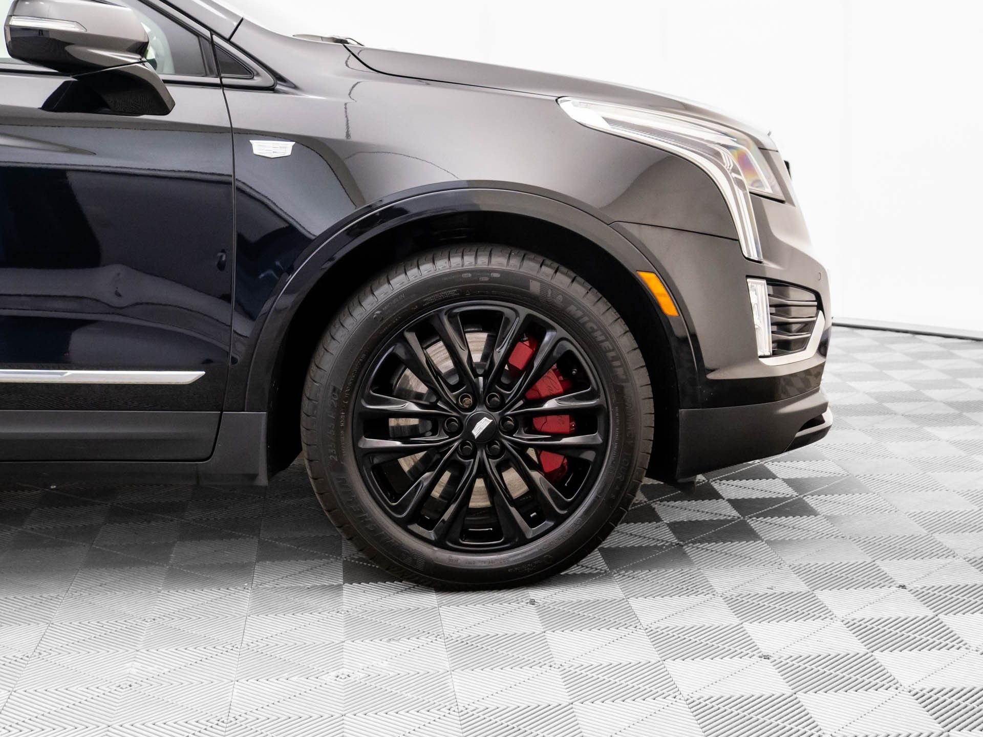 Certified 2023 Cadillac XT5 Sportv image 37