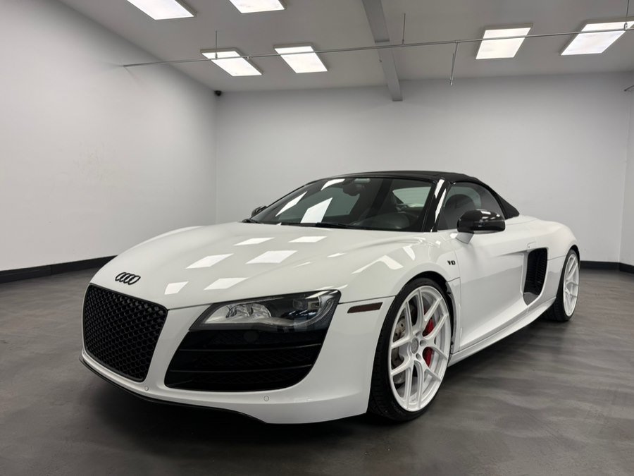 Used 2011 Audi R8 V10 AWD/4WD image 9