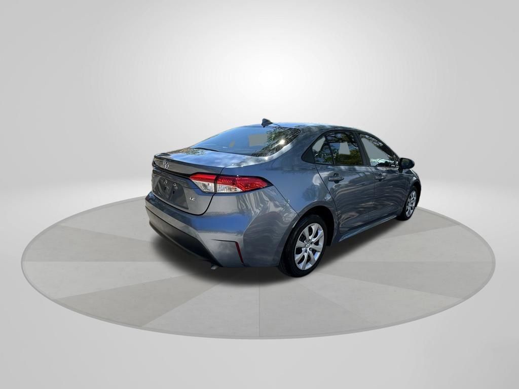 Used 2024 Toyota Corolla LE image 7