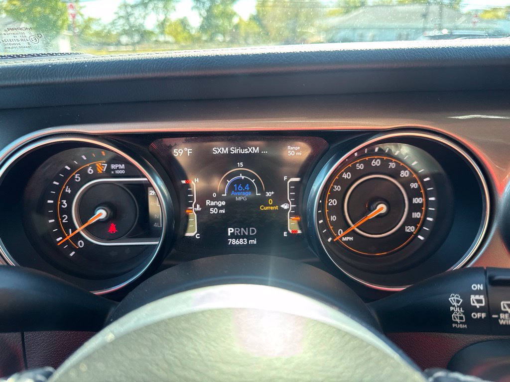 Used 2019 Jeep Wrangler Unlimited Sahara w/ Uconnect 4C Nav & Sound Group AWD/4WD image 20