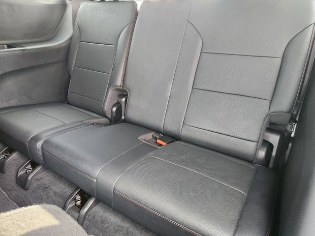Used 2025 Chevrolet Traverse Z71 AWD/4WD image 31