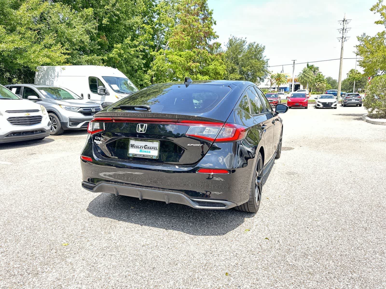 Used 2025 Honda Civic Sport image 6