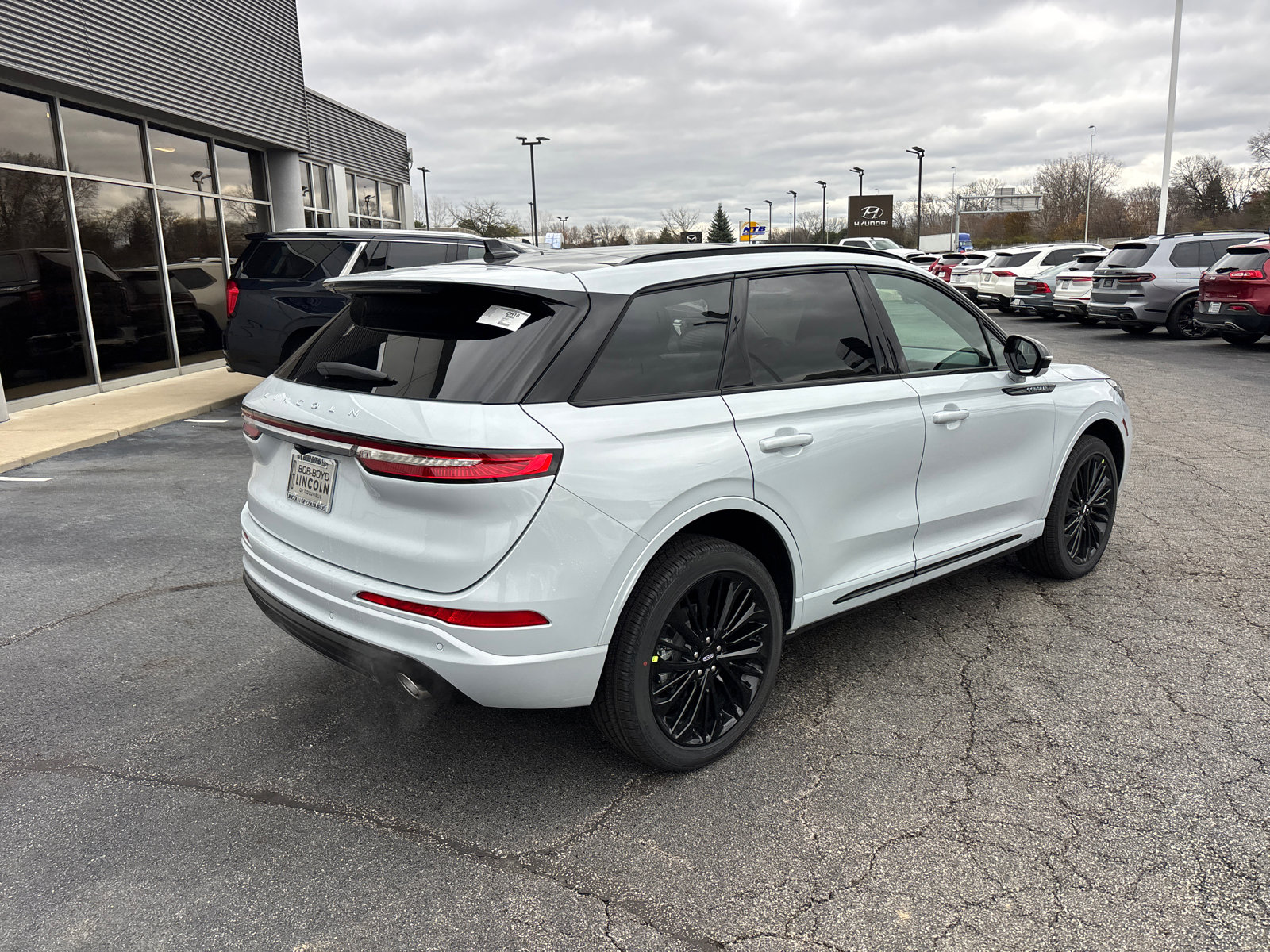 New 2026 Lincoln Corsair Premiere image 7