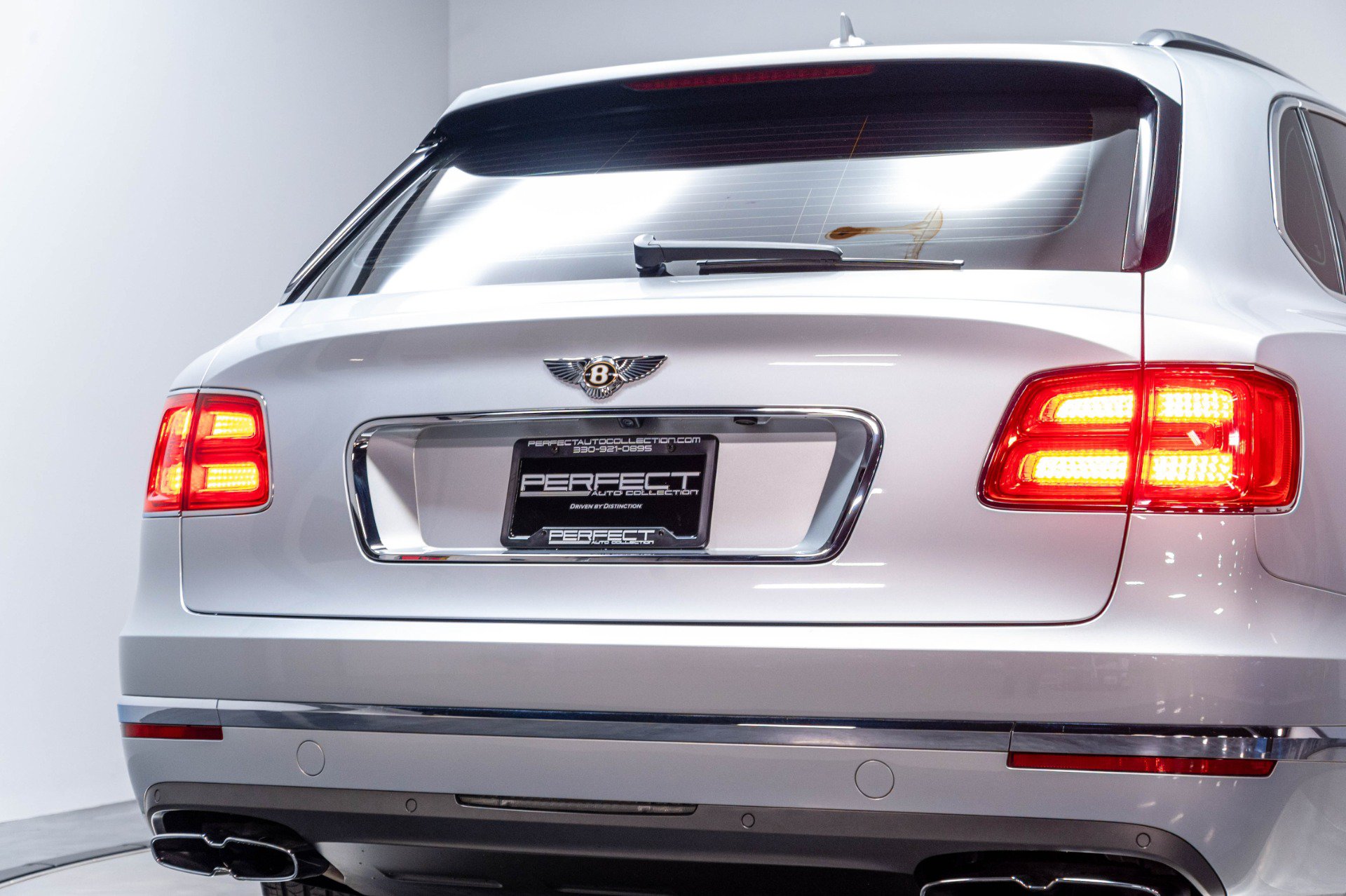 Used 2020 Bentley Bentayga AWD/4WD image 82
