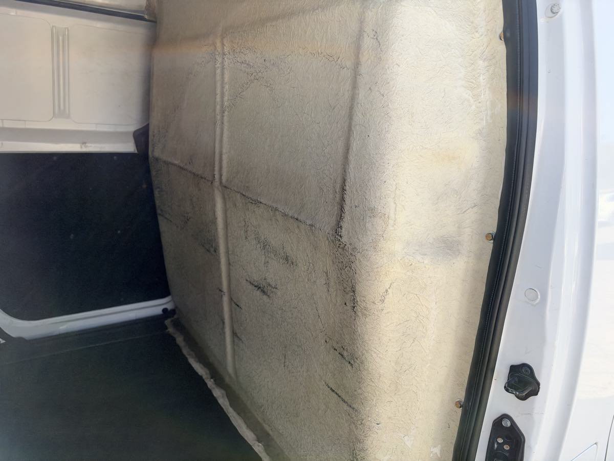 Used 2020 Nissan NV200 S FWD image 11