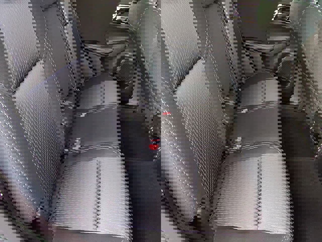 Used 2022 Mitsubishi Outlander ES image 19