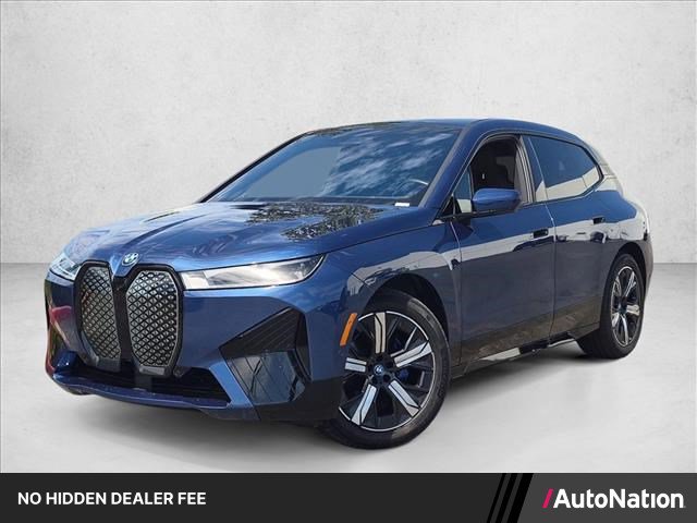 Used 2024 BMW iX xDrive50 w/ Premium Package AWD/4WD image 1