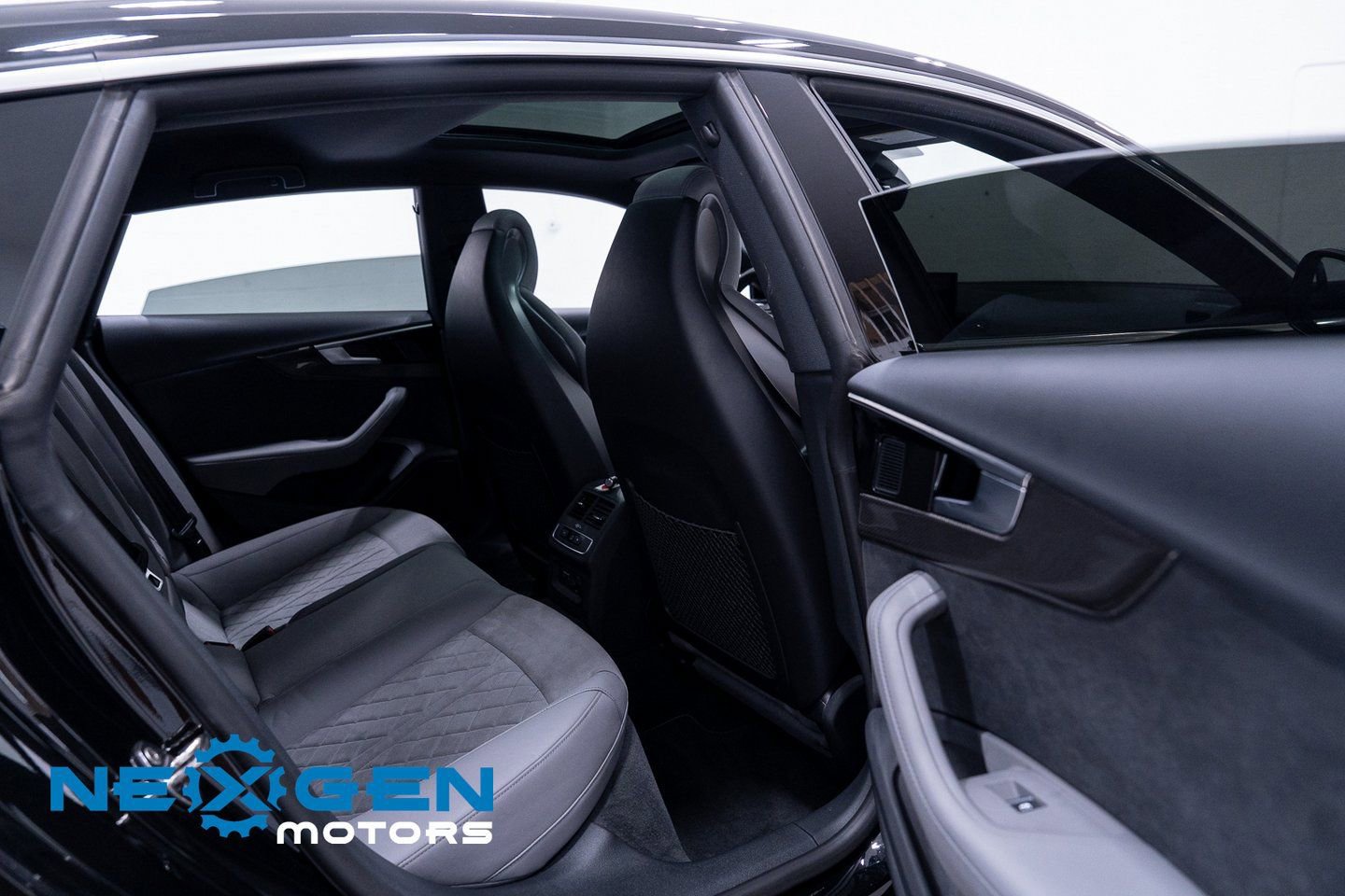 Used 2024 Audi S5 Premium Plus w/ Premium Plus Package image 44