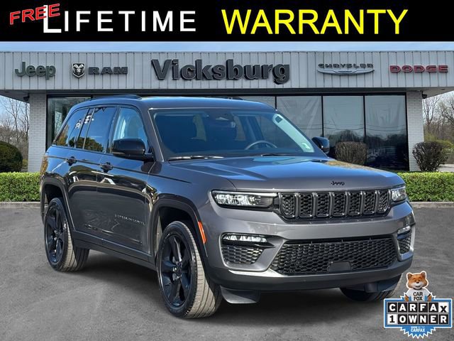 Used 2023 Jeep Grand Cherokee Limited w/ Black Appearance Package