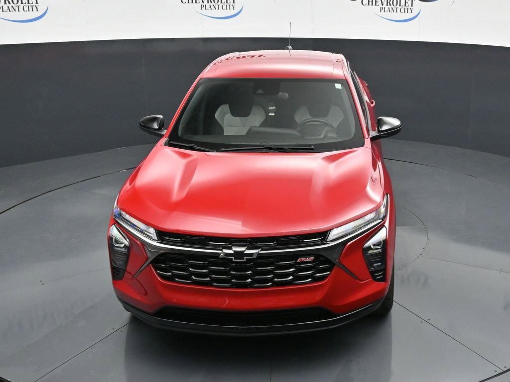 Used 2026 Chevrolet Trax RS image 10
