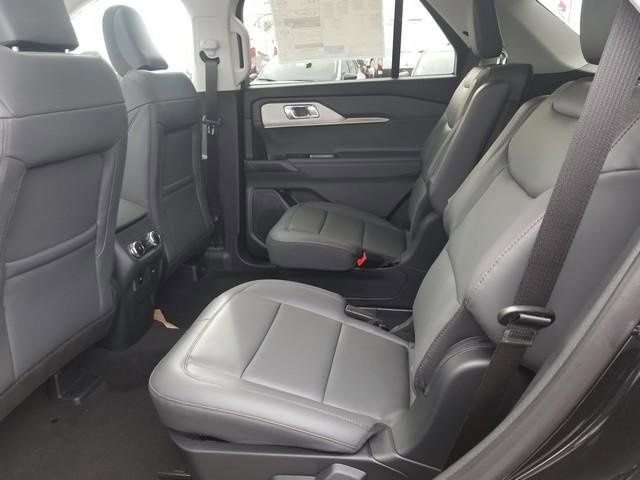 New 2026 Ford Explorer Active w/ Active Comfort Package image 20