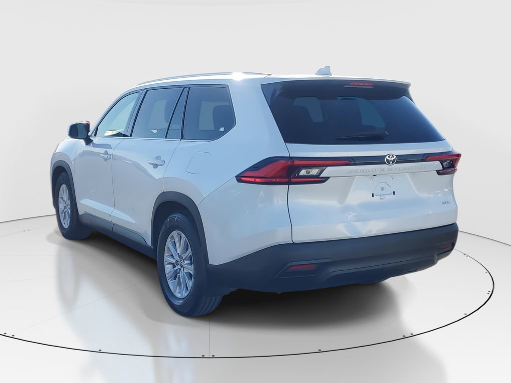 Certified 2024 Toyota Grand Highlander XLE image 5