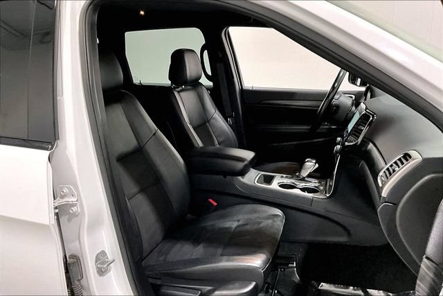 Used 2021 Jeep Grand Cherokee Altitude AWD/4WD image 39