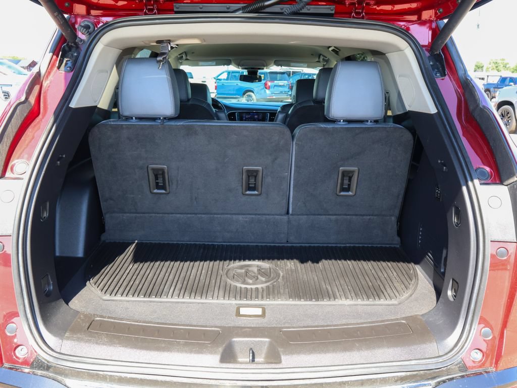 Used 2021 Buick Enclave Premium w/ Surround and Sites Package AWD/4WD image 5