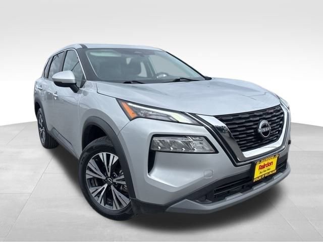 Used 2022 Nissan Rogue SV