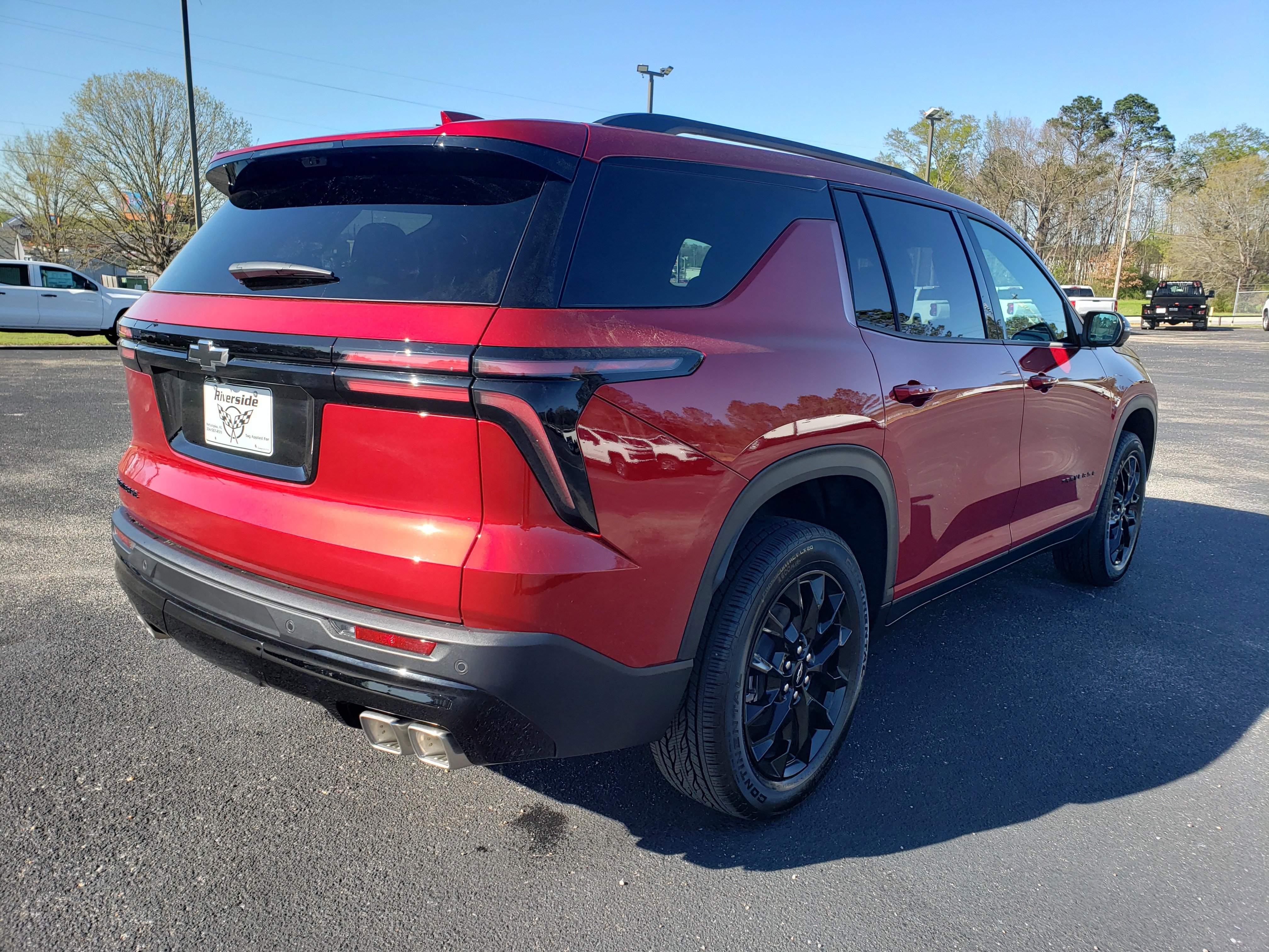 New 2026 Chevrolet Traverse LT w/ Midnight/Sport Edition image 3