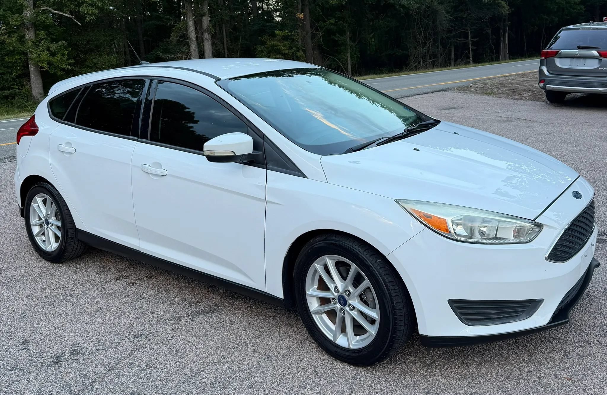 Used 2015 Ford Focus SE FWD image 8