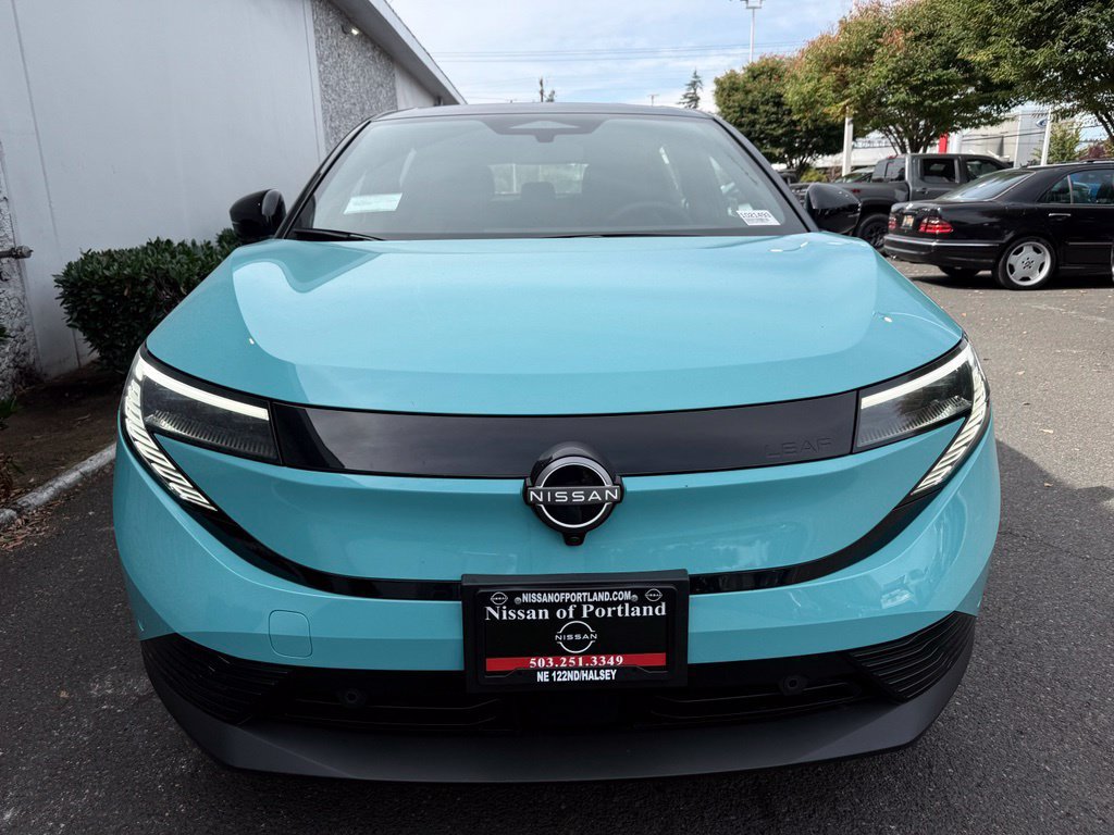 New 2026 Nissan Leaf SV Plus w/ Floor Mat Package (SV+) FWD image 3