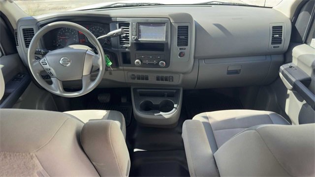 Used 2021 Nissan NV 2500 S image 22