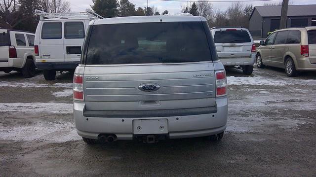 Used 2010 Ford Flex Limited image 8