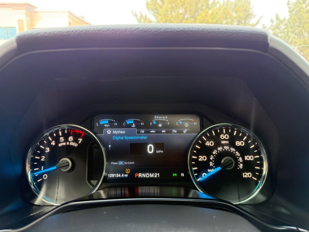 Used 2016 Ford F150 Lariat image 34