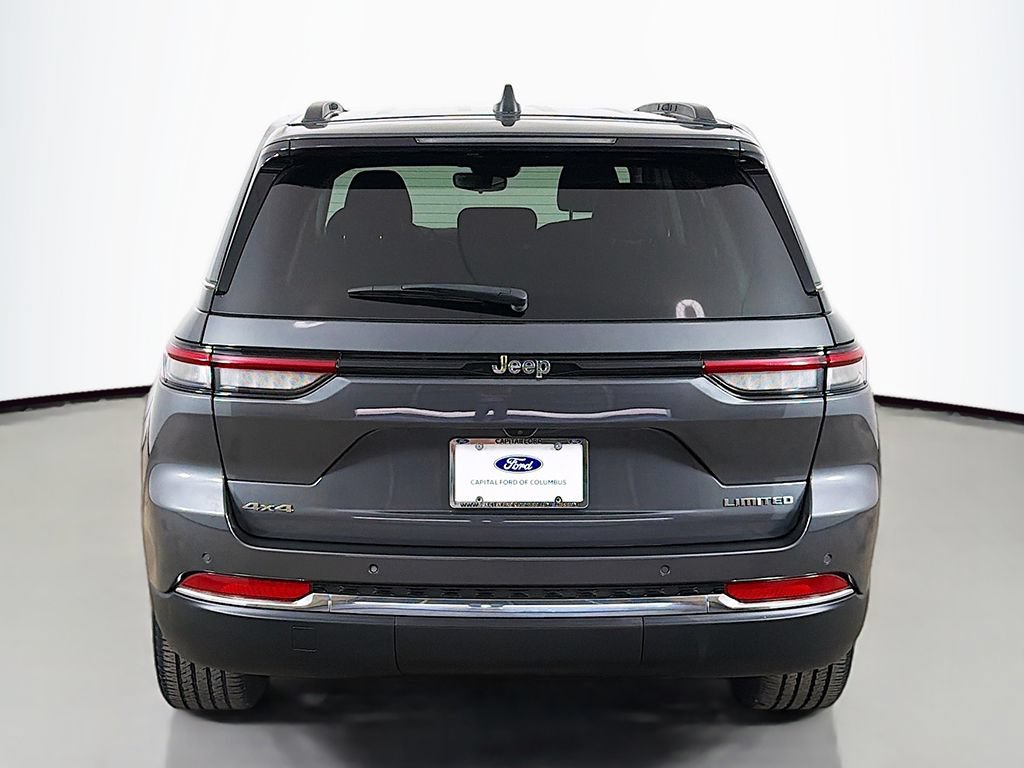 Used 2023 Jeep Grand Cherokee Limited AWD/4WD image 15