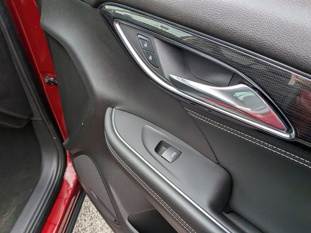 Certified 2023 Buick Envision Essence w/ Sport Touring Package FWD image 27
