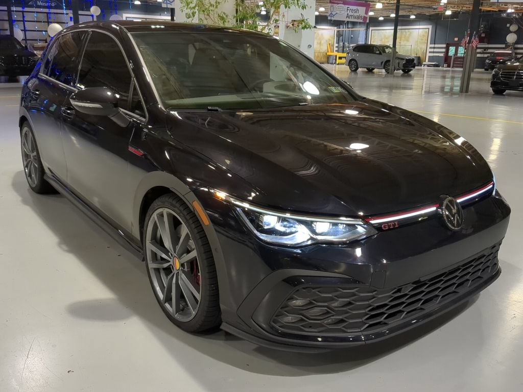 Used 2023 Volkswagen GTI Autobahn FWD image 3
