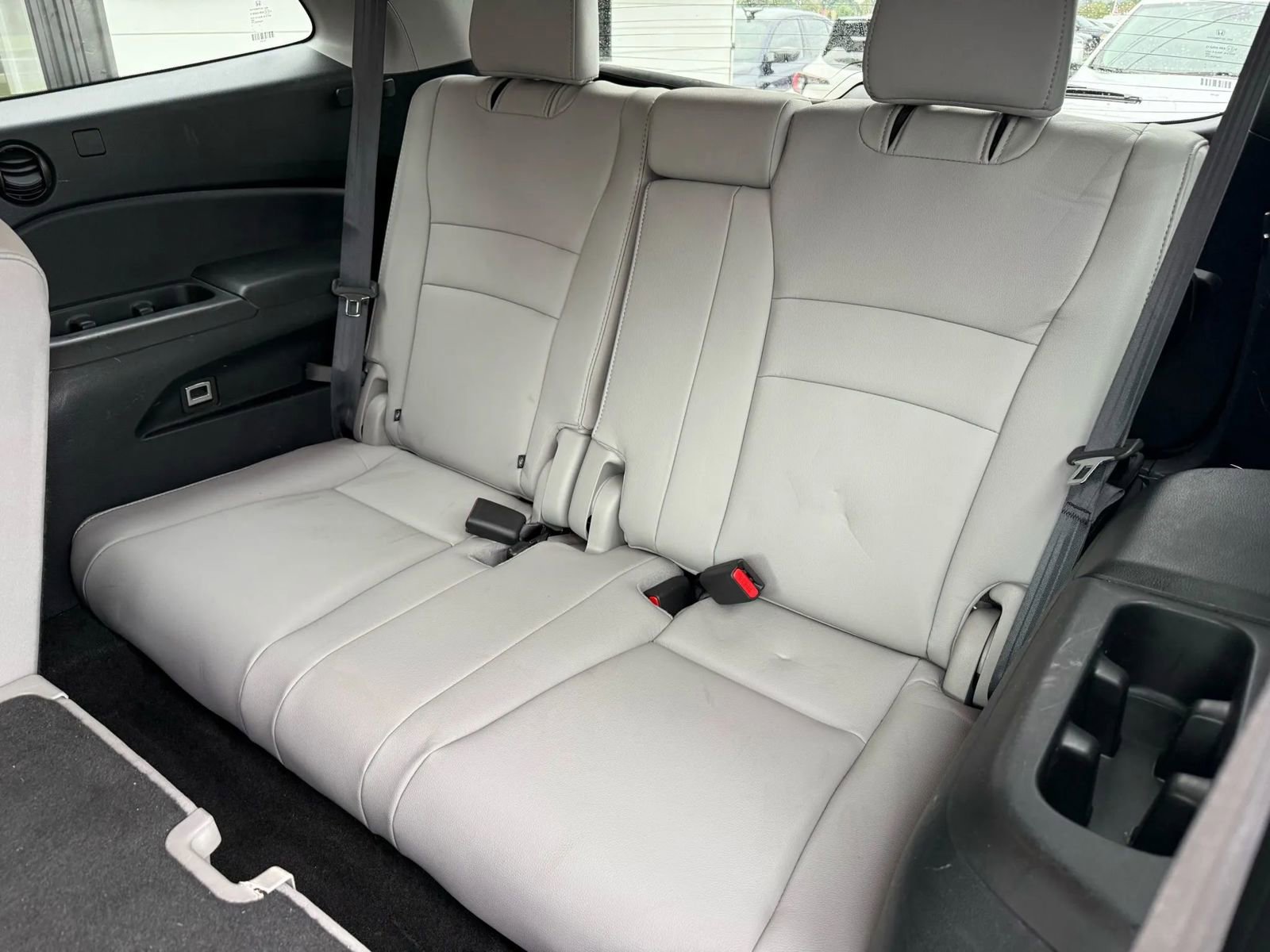 Used 2021 Honda Pilot Special Edition image 12